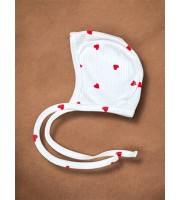Чепчик лапша красные сердечки с завязками (р.56) CHZ-002